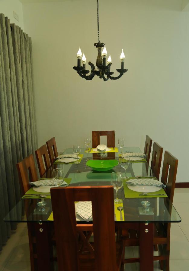 Kandyan Fo Rest Exterior foto
