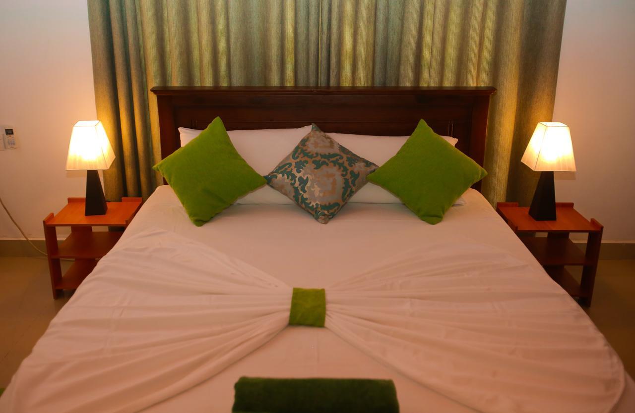 Kandyan Fo Rest Exterior foto