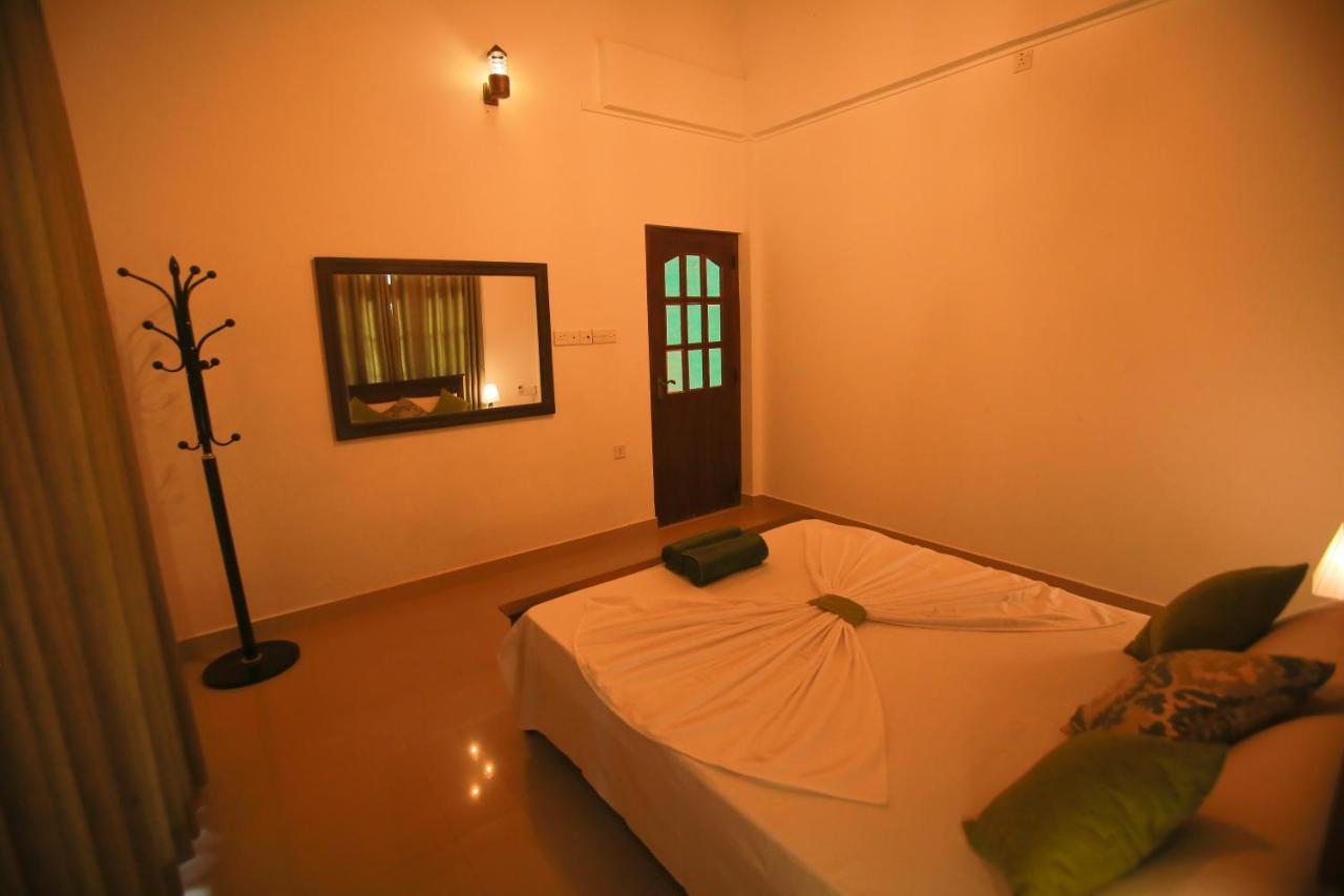 Kandyan Fo Rest Exterior foto