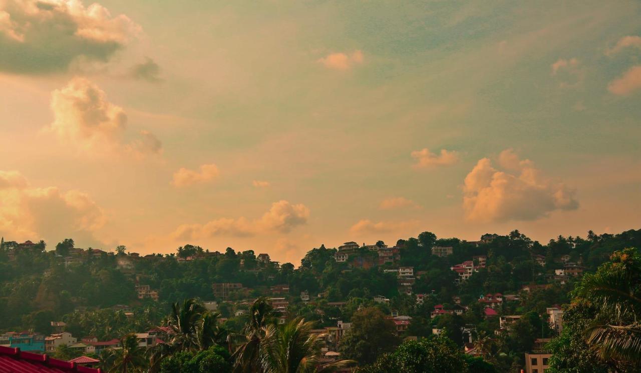 Kandyan Fo Rest Exterior foto