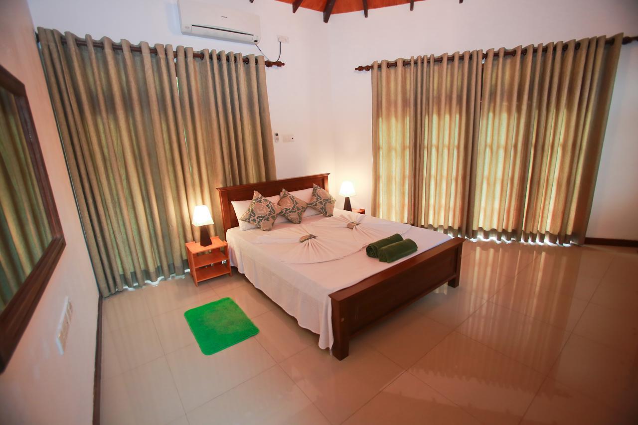 Kandyan Fo Rest Exterior foto