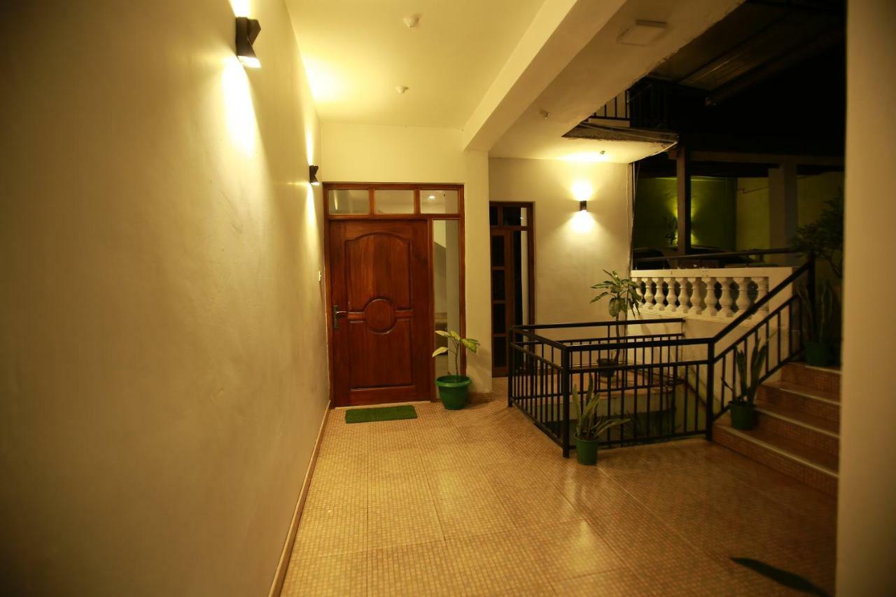 Kandyan Fo Rest Exterior foto